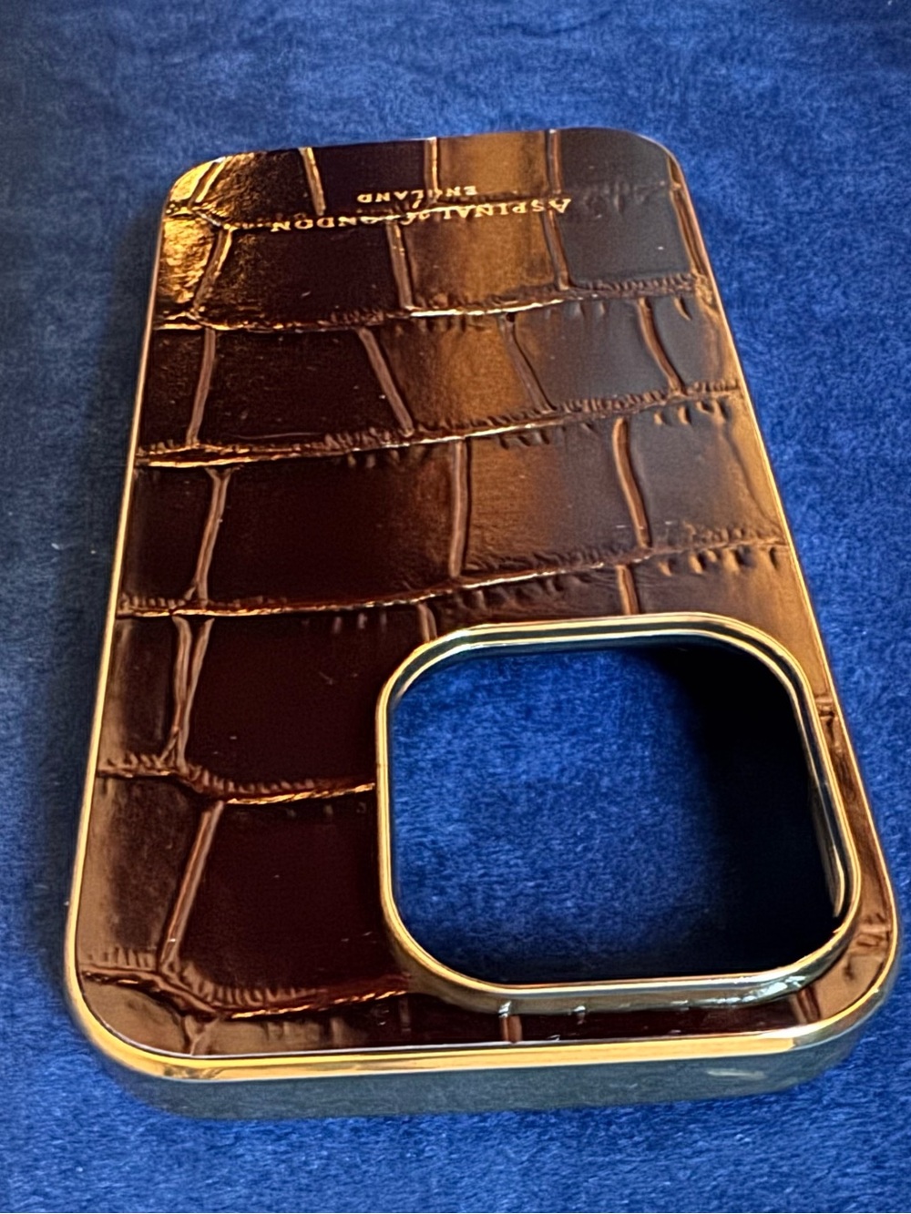 Aspinal of London iPhone 15 Pro Leather Case Deep Shine Amazon Brown Croc - Picture 5 of 6